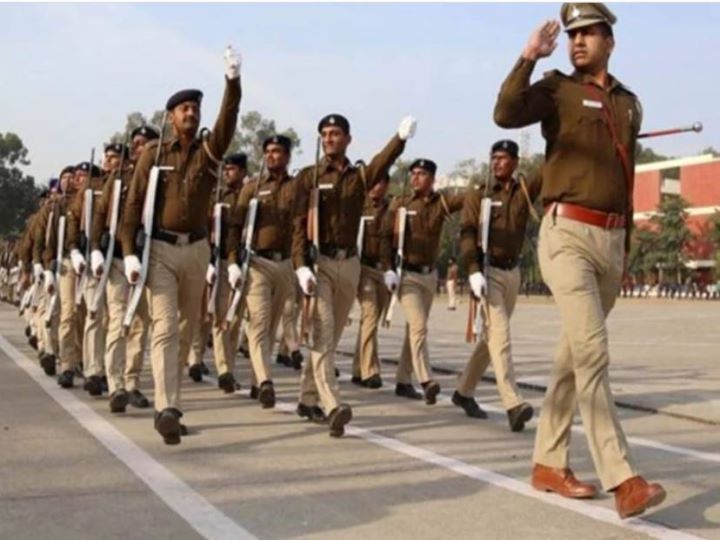 पुलिस-पीएसी में दो हजार पदों पर भर्ती,जानिए कहां और कैसे करें आवेदन,क्या है आवश्यक शर्तें और वेतन